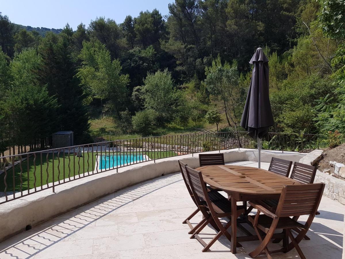 Les Tuileries De Lencieux Apartment Gigondas Bagian luar foto